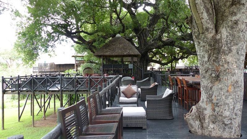 Protea Hotel Kruger Gate beläget vid Krugerparken.